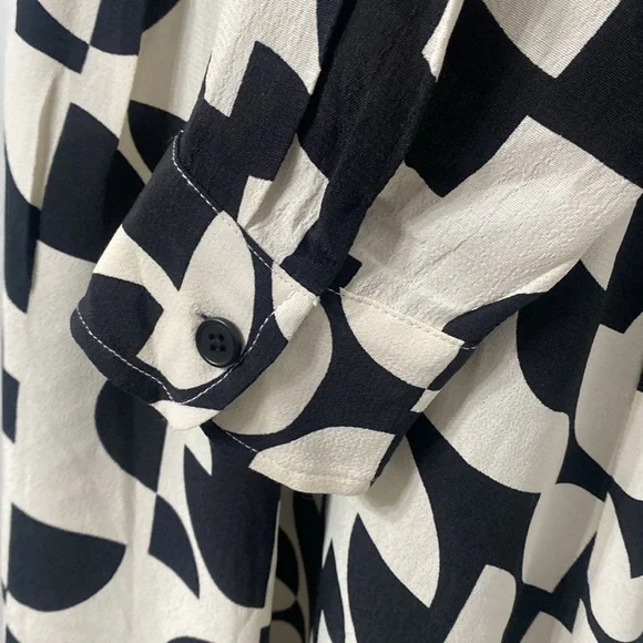NWT Zara Abstract Women S Black White Long Sleeve Mini Dress-V-Neck Button Front - Picture 6 of 11